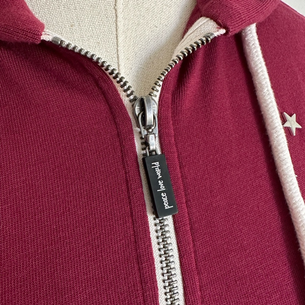 $82 NWOT Peace love world Star studded embroidered Hoodie! Small - Picture 5 of 11